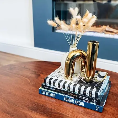 Granby Gem: Exquisite 3-bed Flat *