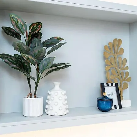 Granby Gem: Exquisite 3-bed Flat