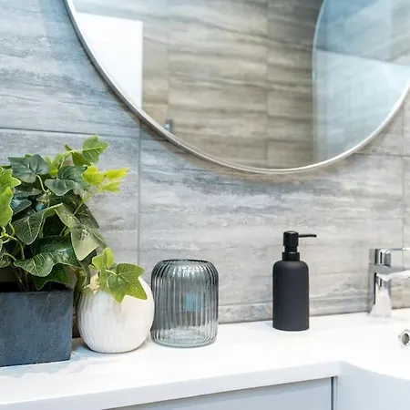 Granby Gem: Exquisite 3-bed Flat * Harrogate