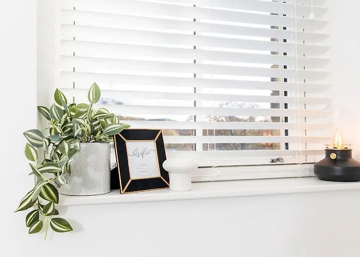 Granby Gem: Exquisite 3-bed Flat