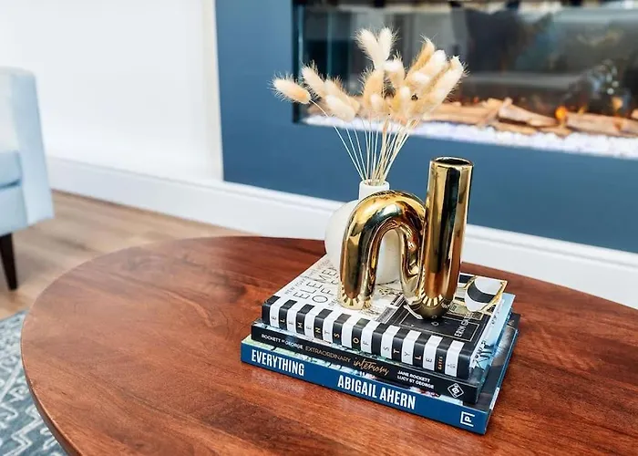 Granby Gem: Exquisite 3-bed Flat *