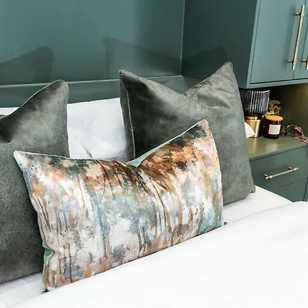 Granby Gem: Exquisite 3-bed Flat * Χαρογκέιτ